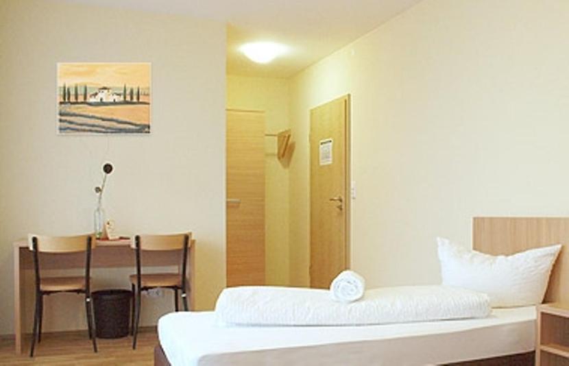 Campus Bad Kissingen Hotell Rom bilde